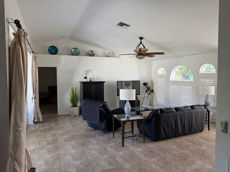 Furnished Finder property 989612_1 photo 3