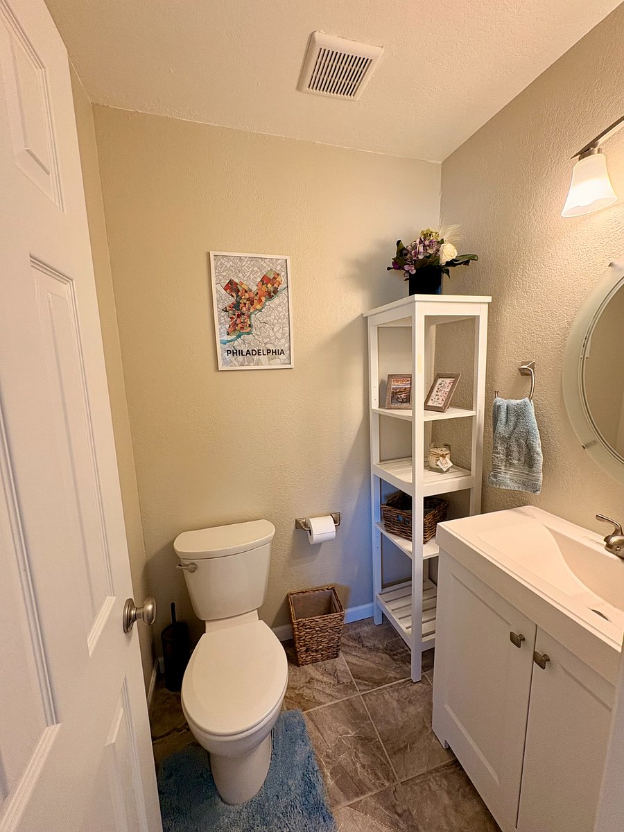Downstairs Half Bathroom