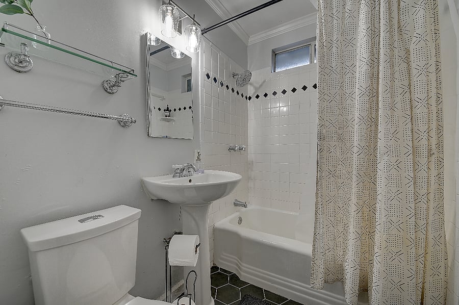 Furnished Finder property 989676_1 photo 15