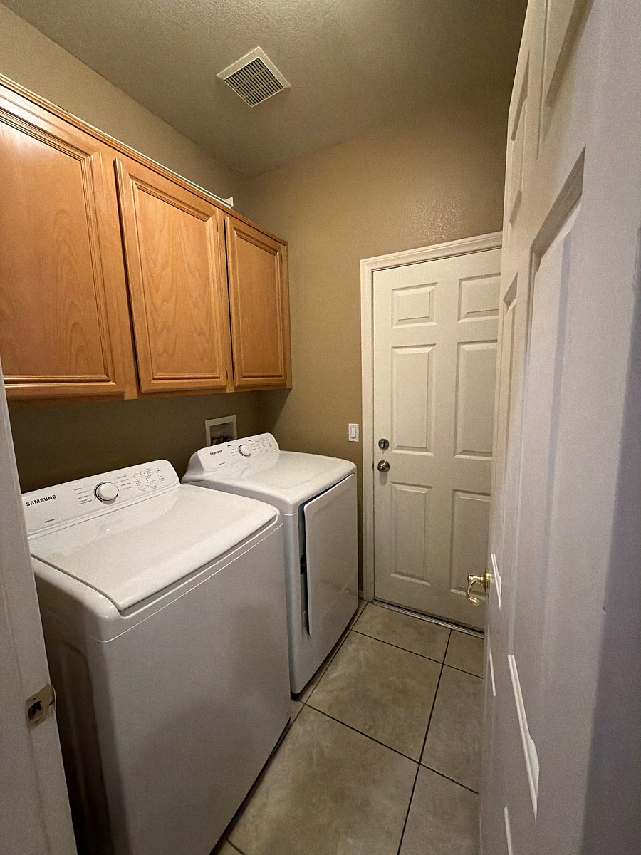Furnished Finder property 989688_1 photo 11