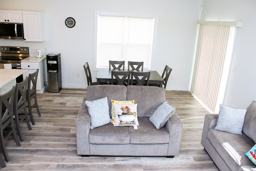 Furnished Finder property 989694_1 photo 3