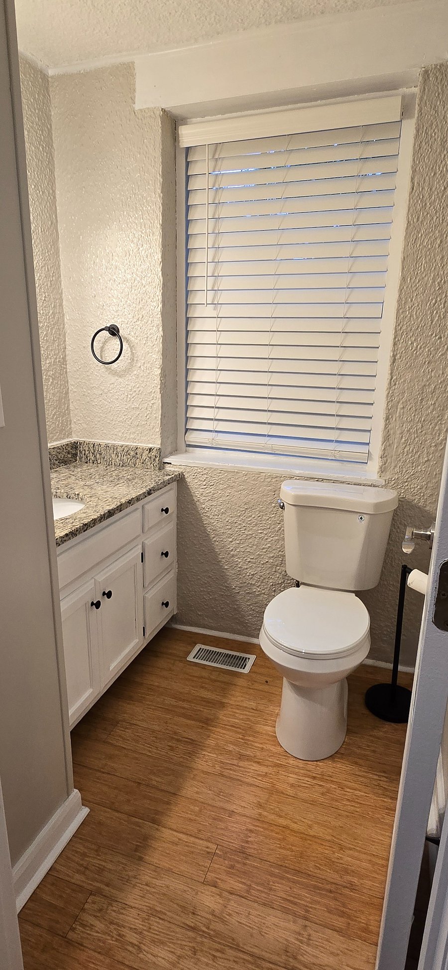 Furnished Finder property 989696_1 photo 9