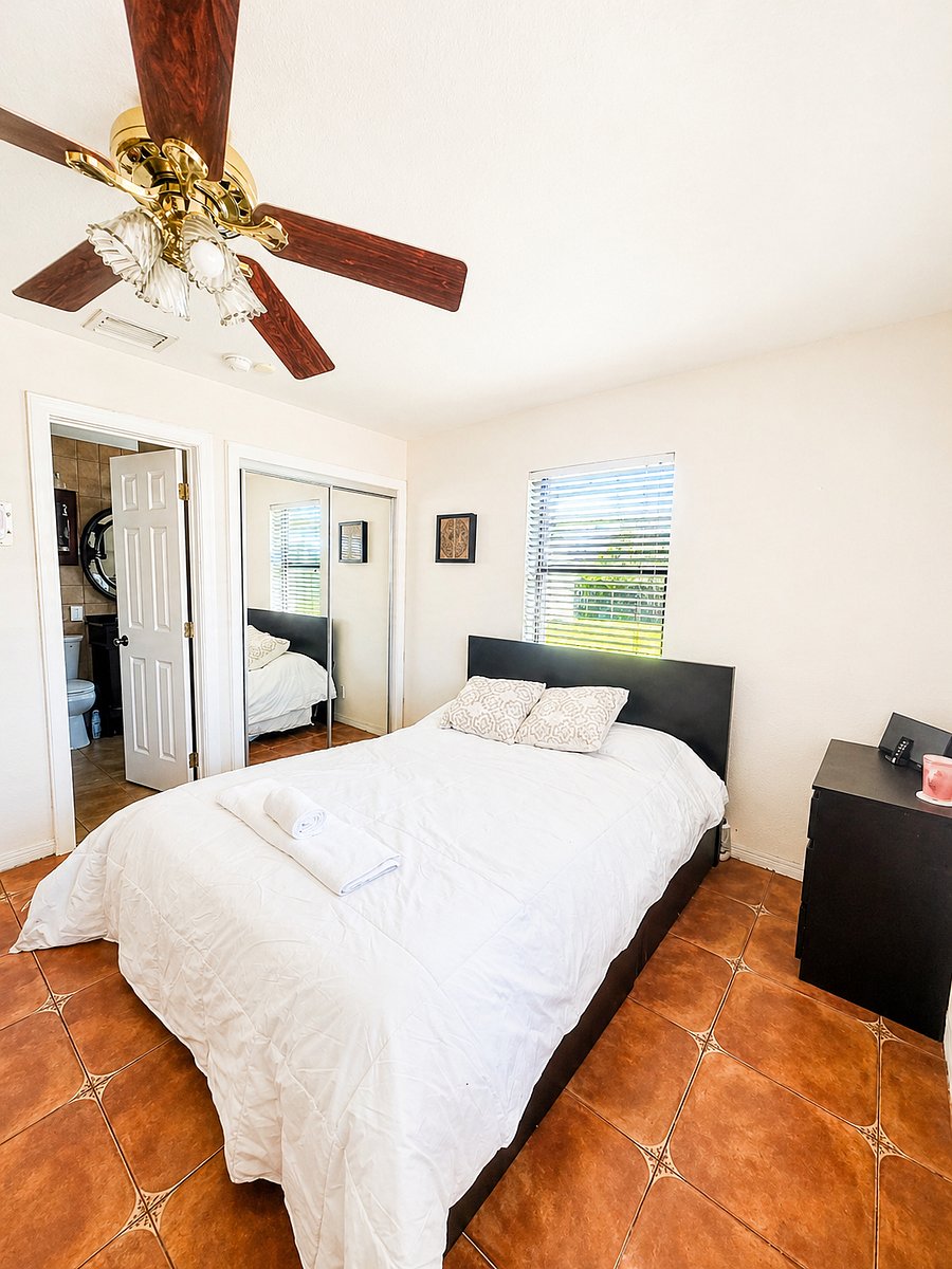Furnished Finder property 989729_1 photo 8