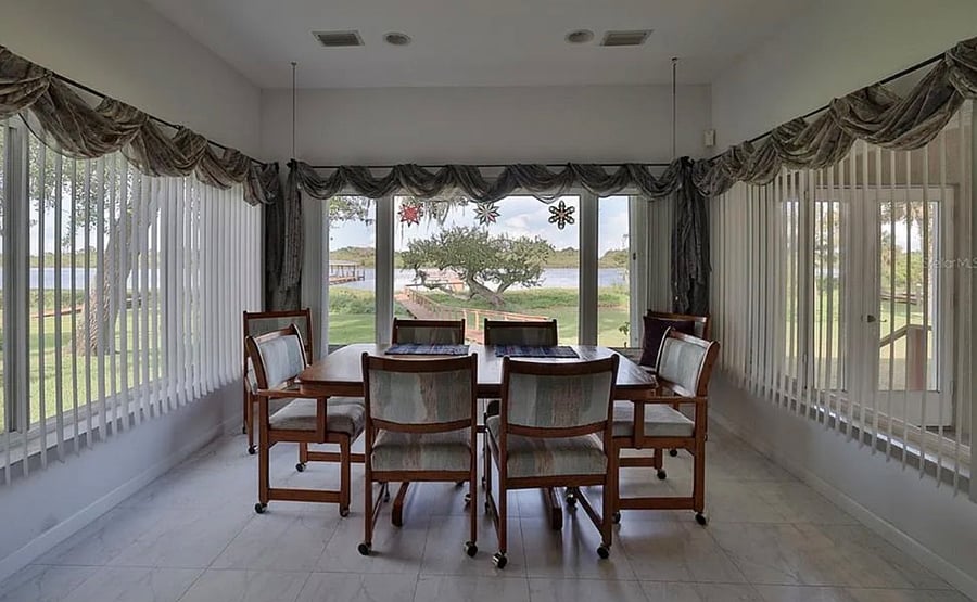 Furnished Finder property 989735_1 photo 8