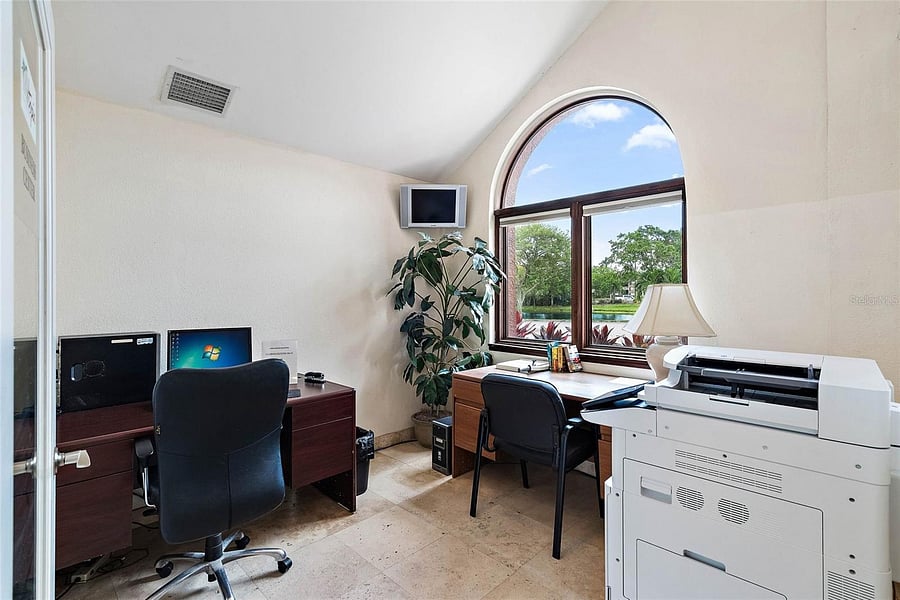 Furnished Finder property 989752_1 photo 78
