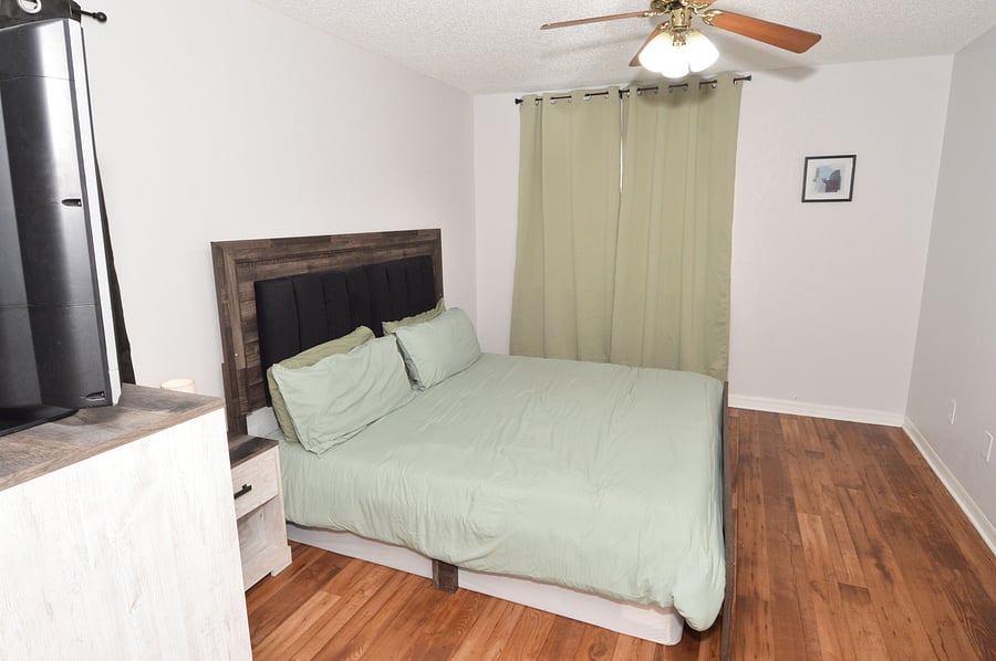 Furnished Finder property 989752_1 photo 26