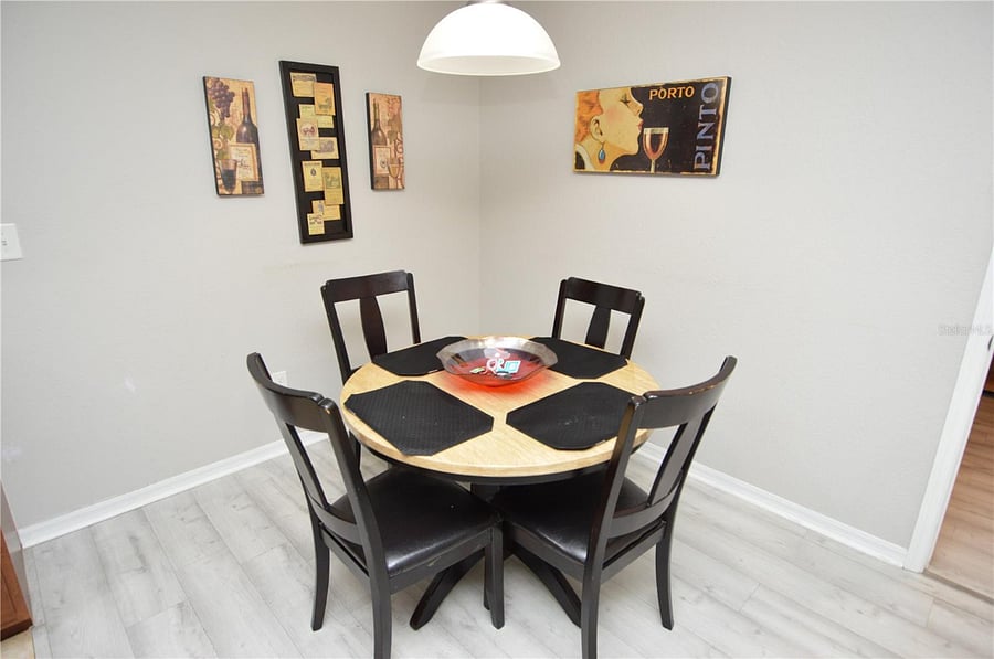 Furnished Finder property 989752_1 photo 12