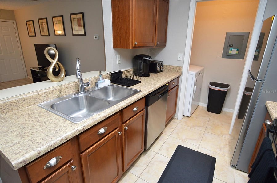 Furnished Finder property 989752_1 photo 9