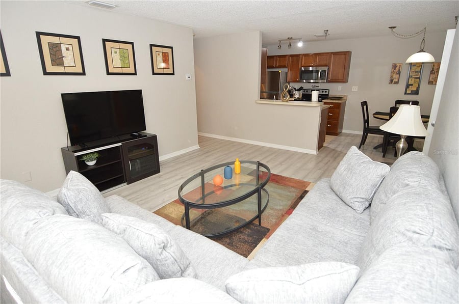 Furnished Finder property 989752_1 photo 17