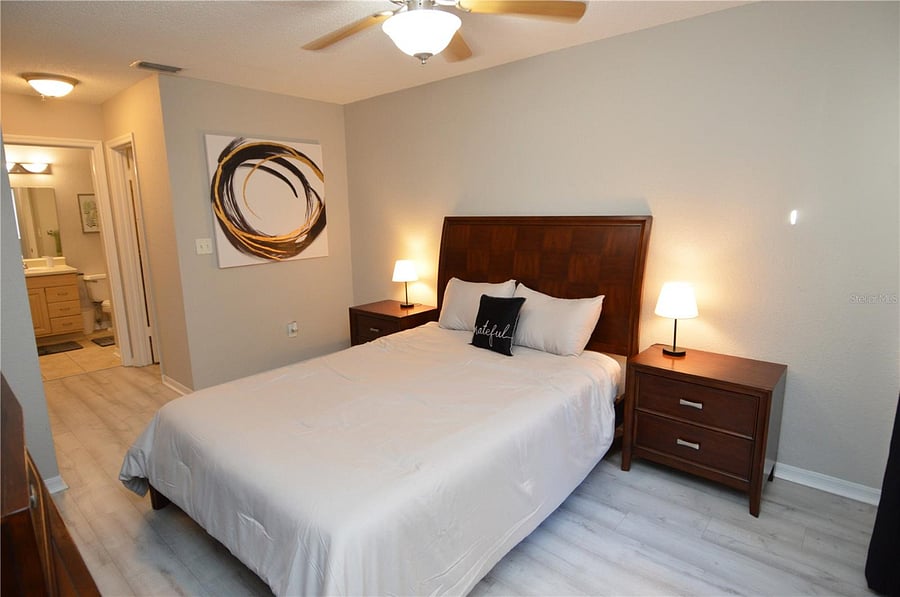 Furnished Finder property 989752_1 photo 28