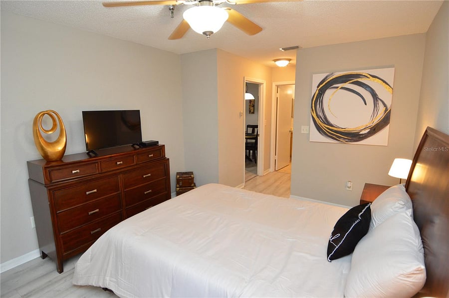 Furnished Finder property 989752_1 photo 26