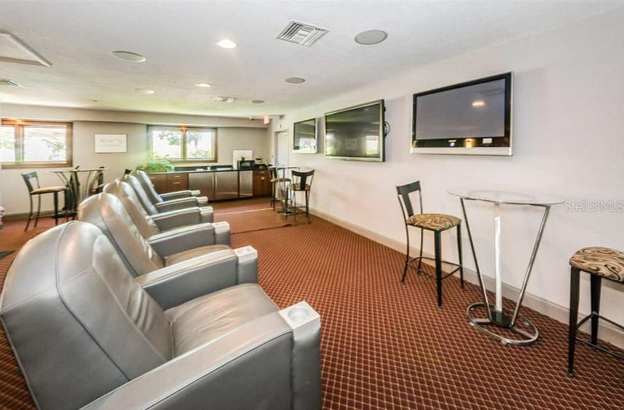 Furnished Finder property 989752_1 photo 76