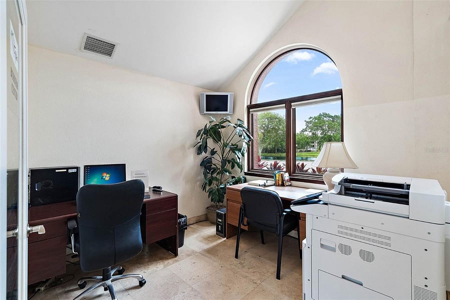 Furnished Finder property 989752_1 photo 81