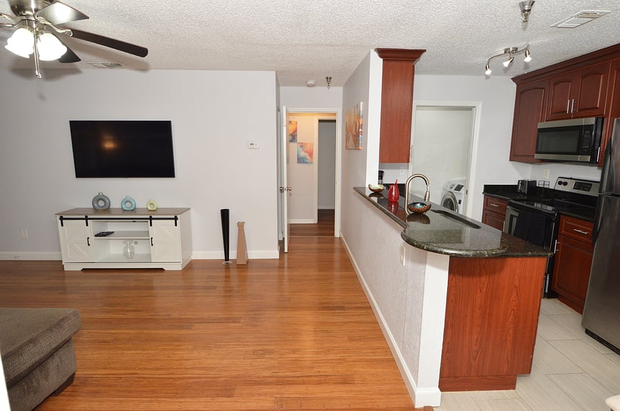 Furnished Finder property 989752_1 photo 18