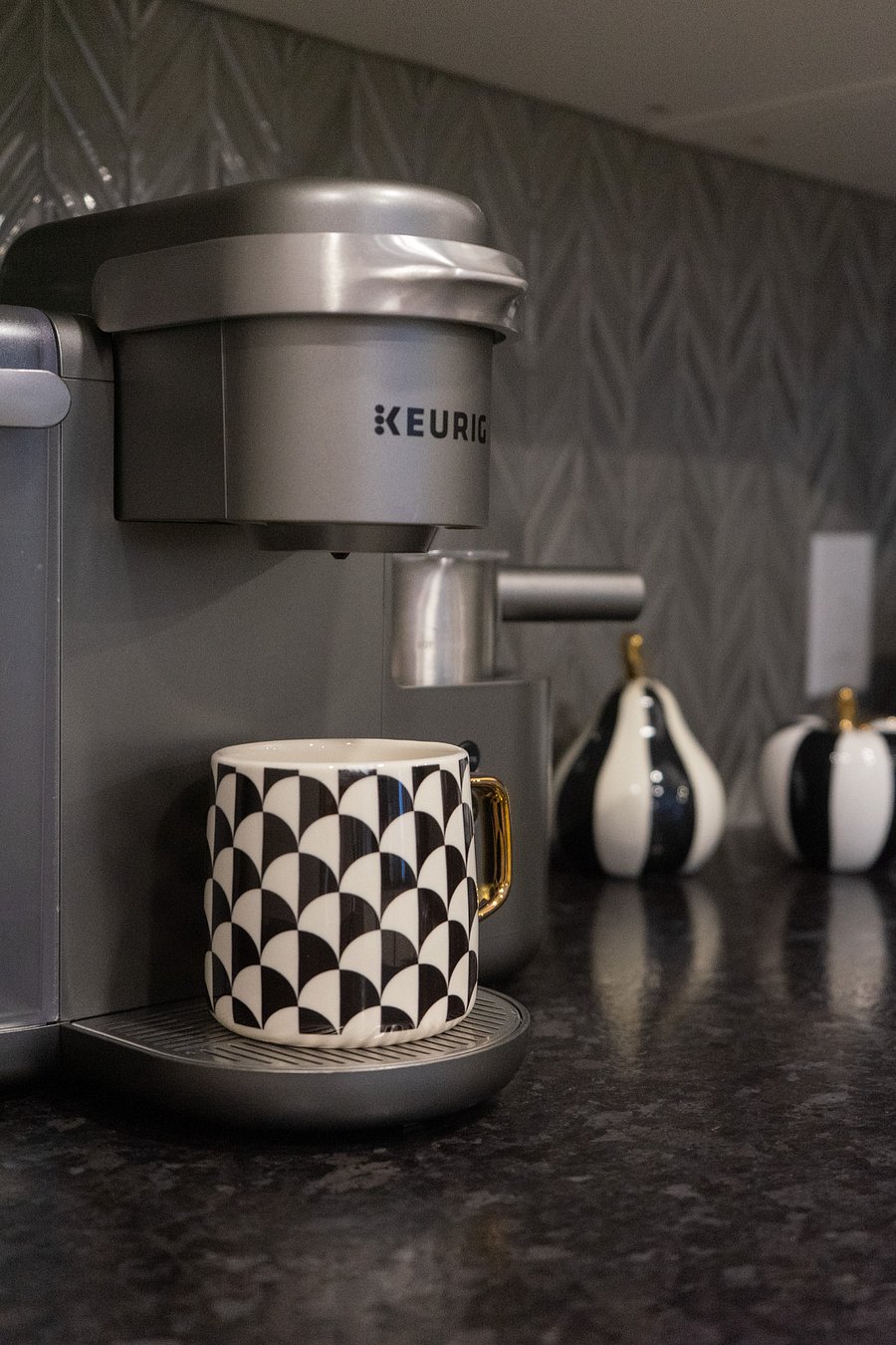 Coffee Bar & Kitchen Appliances