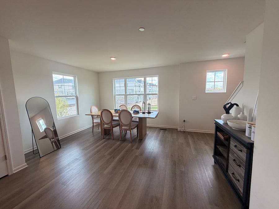 Furnished Finder property 989805_1 photo 9