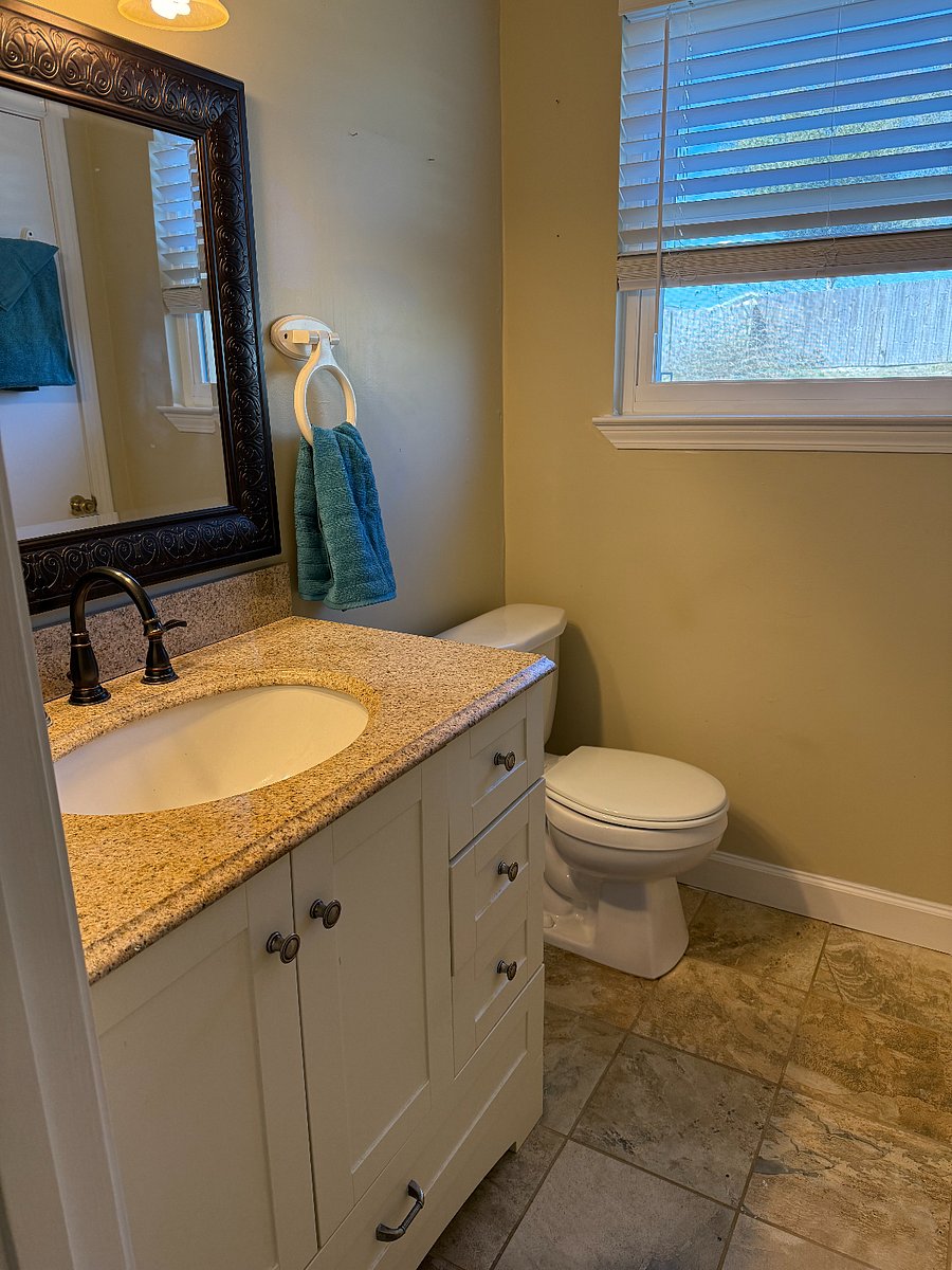 Spacious Bathroom