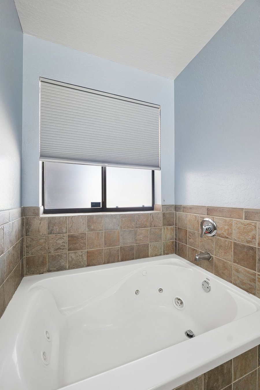 Furnished Finder property 989875_1 photo 16