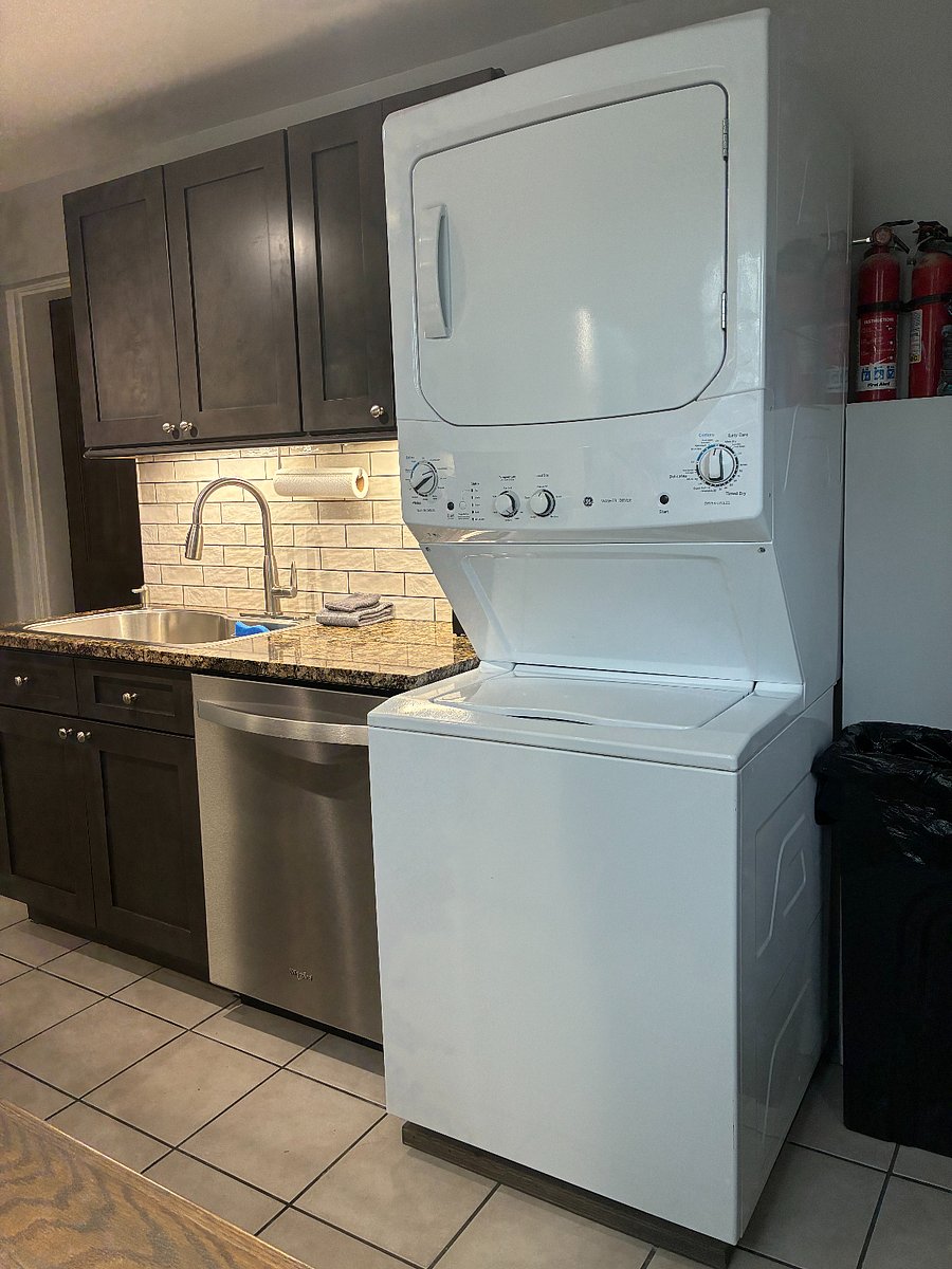 Washer and drier in kitchen