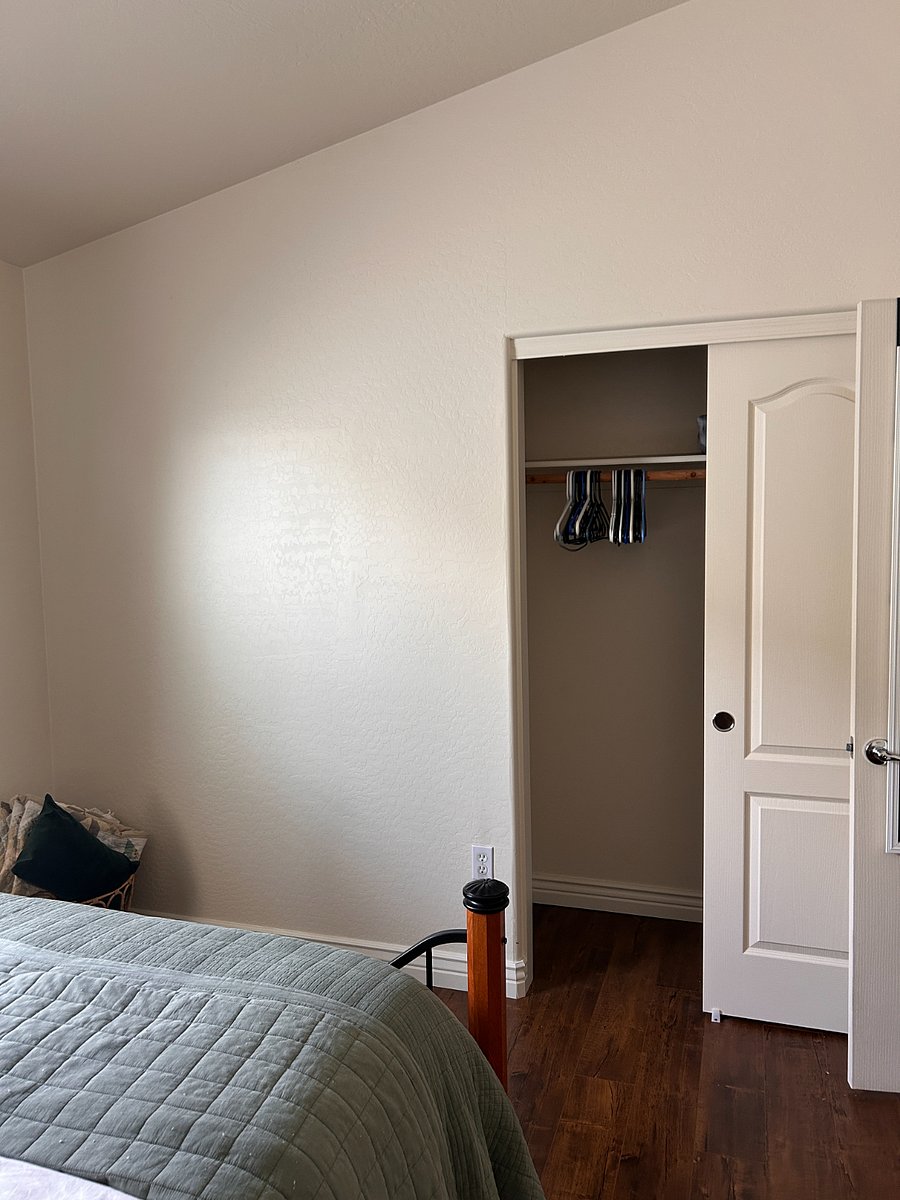 Second bedroom