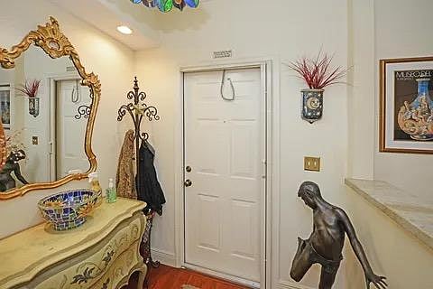 Furnished Finder property 989928_1 photo 4