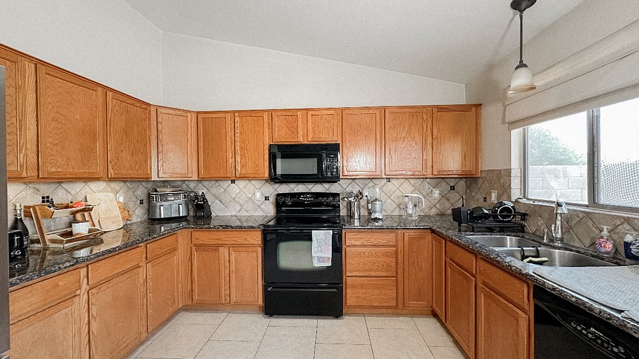 Furnished Finder property 989956_1 photo 7