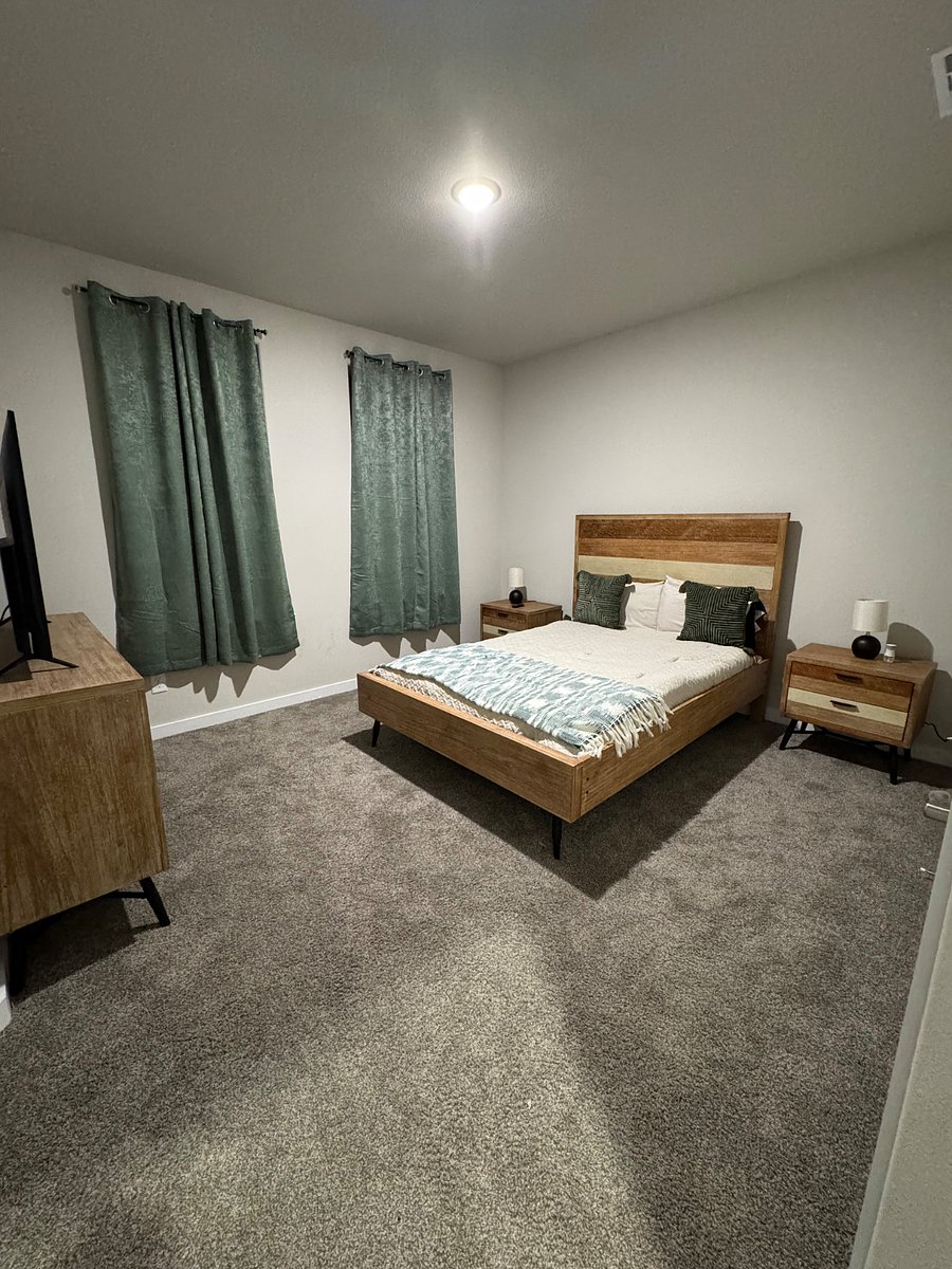 Furnished Finder property 989963_1 photo 8