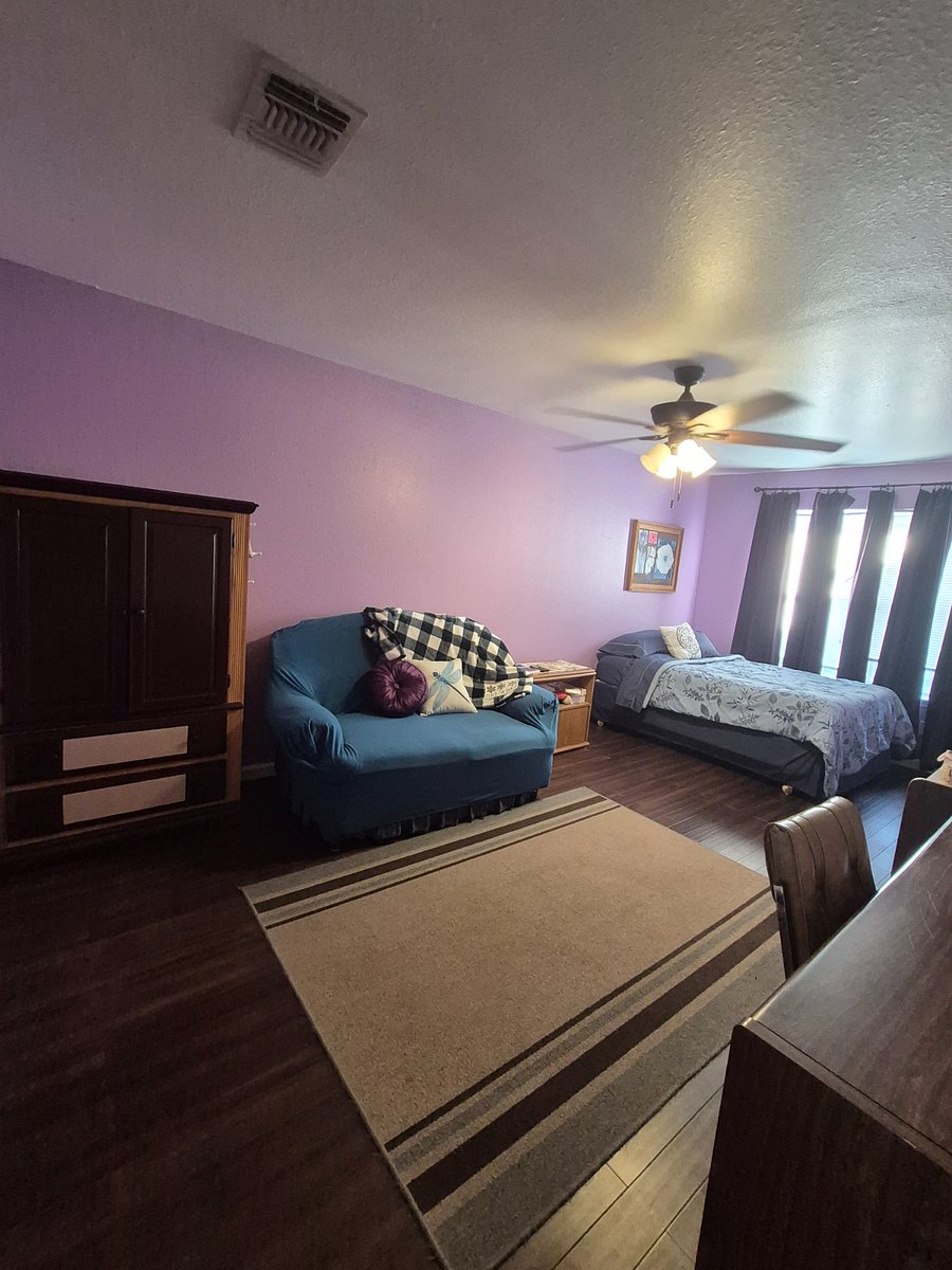 LARGE ROOM SPACE TO FIT COMFY COUCH  