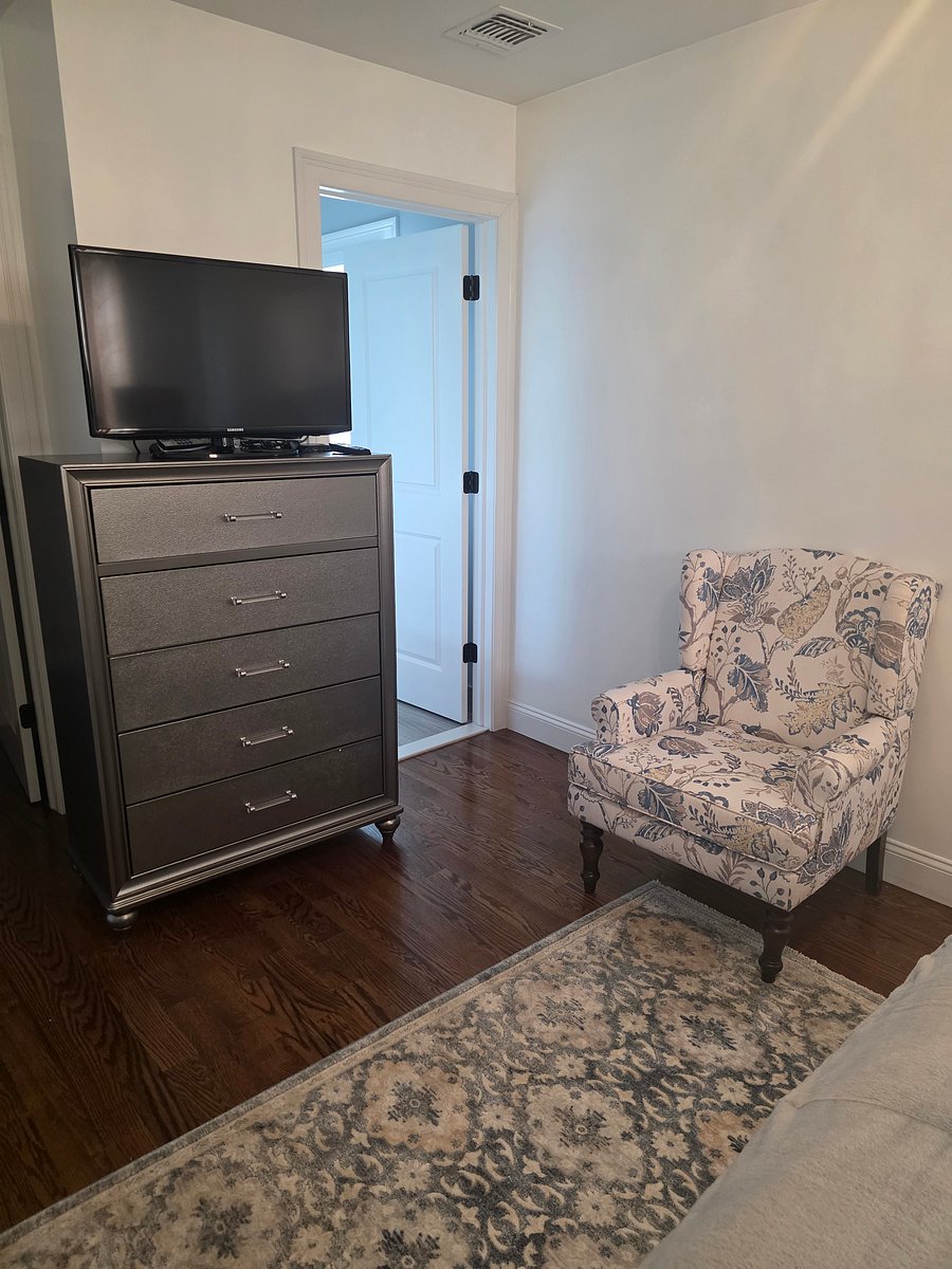 Furnished Finder property 989996_1 photo 6