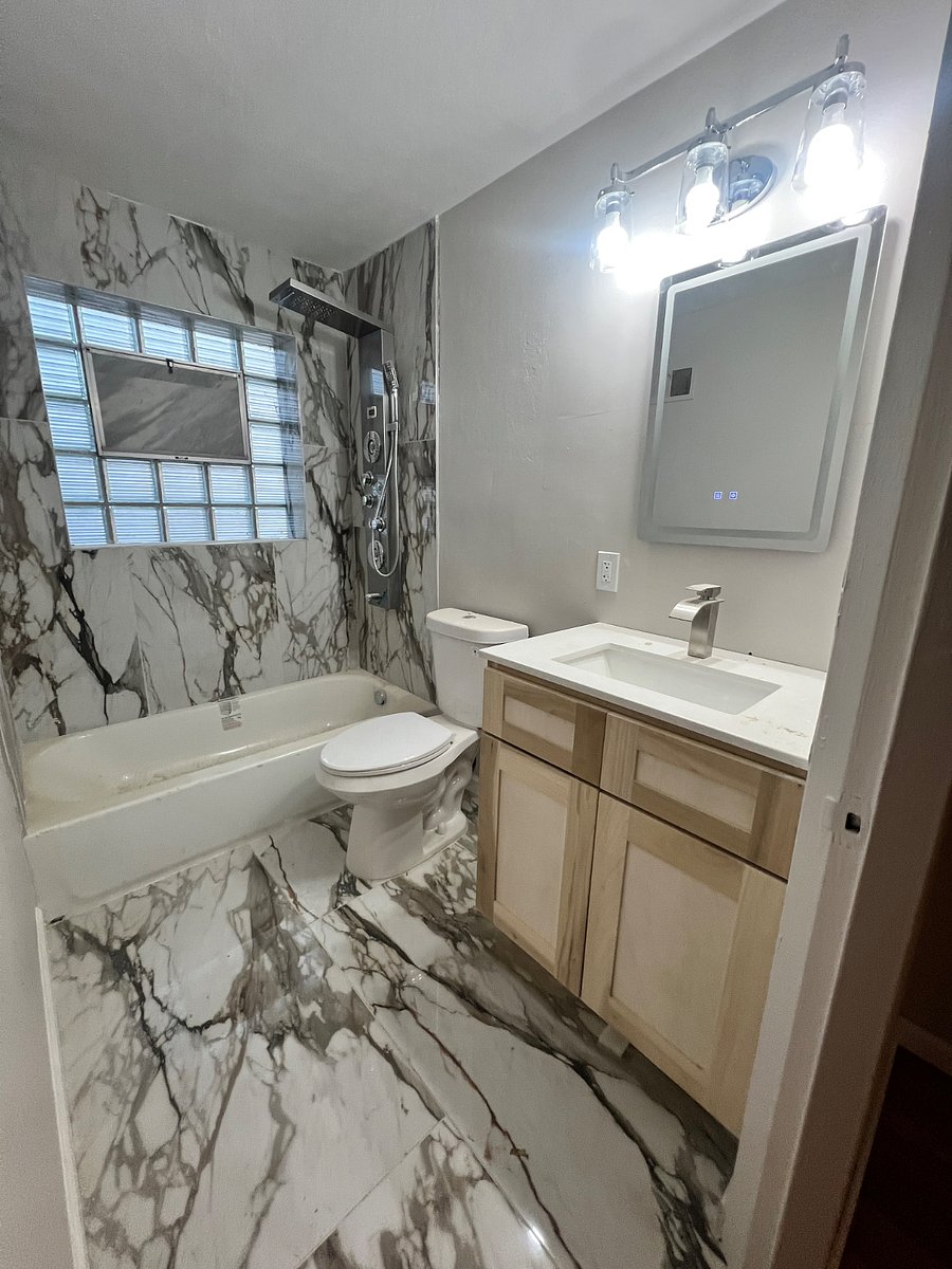 SECOND FLOOR BATHROOMS