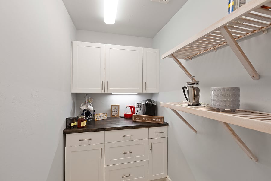 Coffee room/pantry 