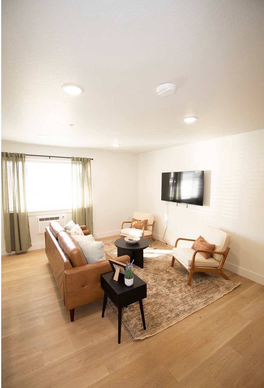 Furnished Finder property 990088_1 photo 7