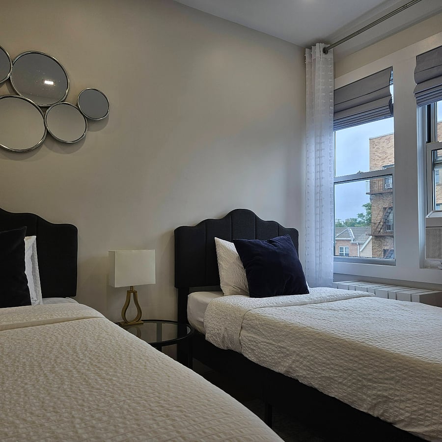 Second bedroom
