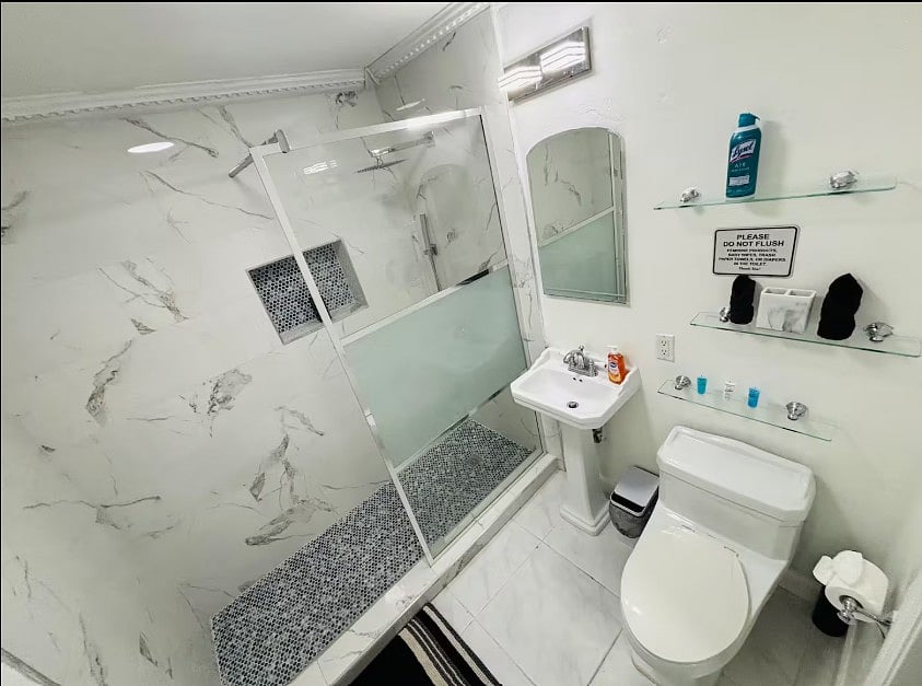 Bathroom 2