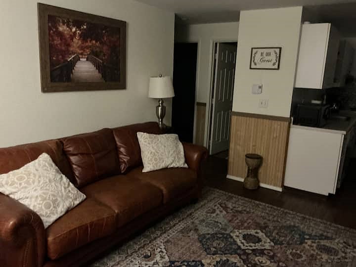 Furnished Finder property 990140_1 photo 3