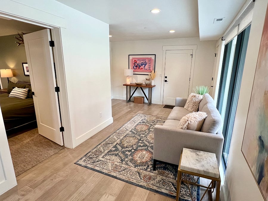 First floor entry way