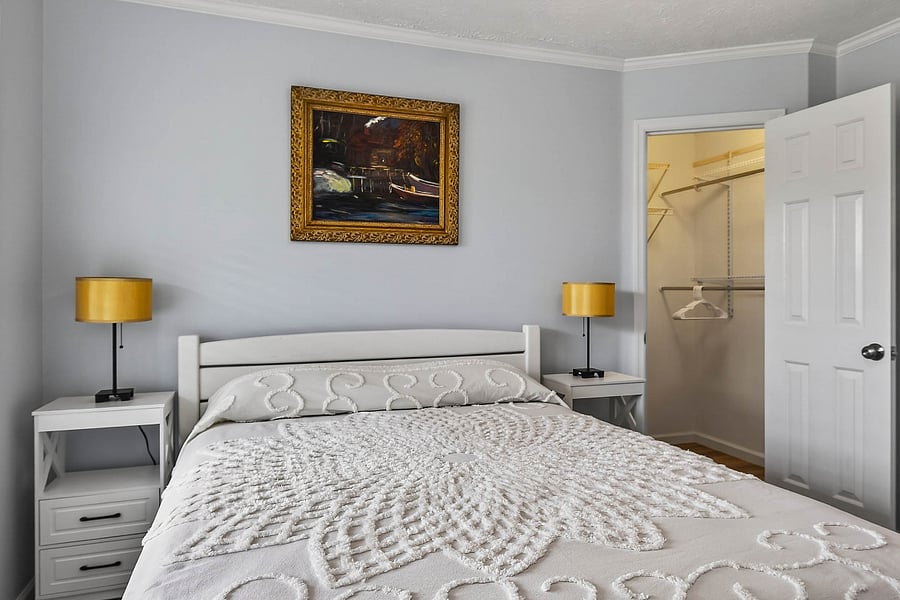 Front bedroom