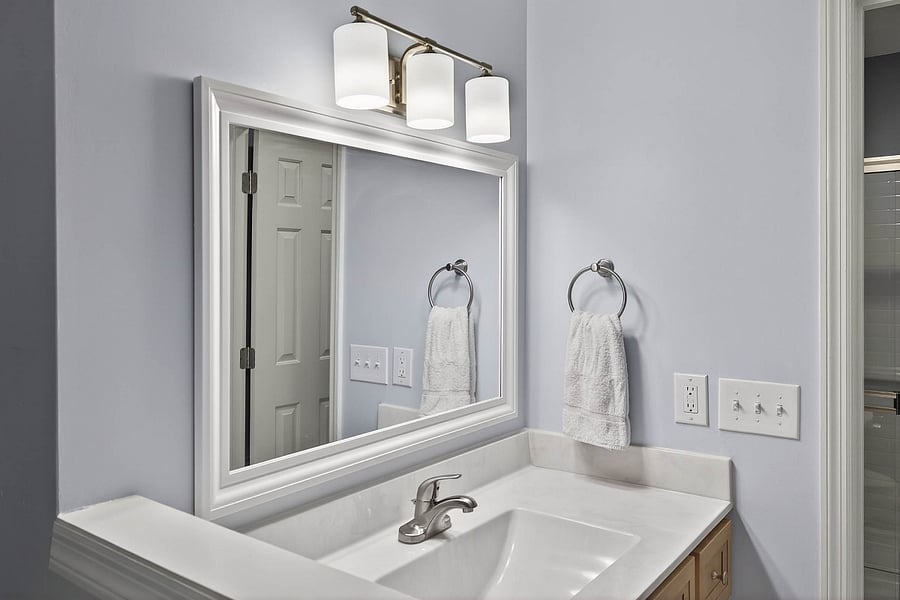Master vanity