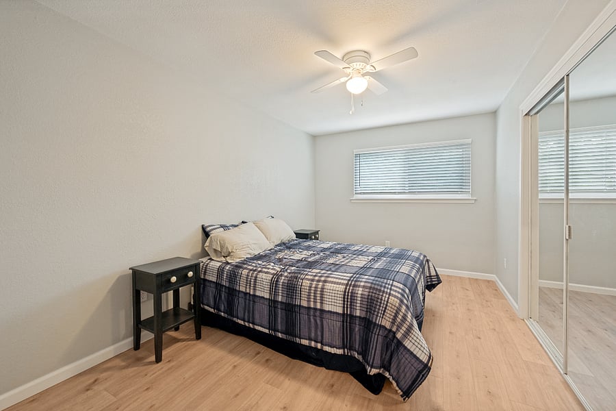 Furnished Finder property 990200_1 photo 11
