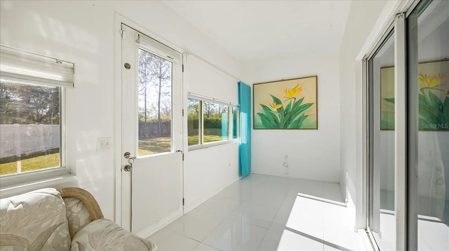 Furnished Finder property 990219_1 photo 6