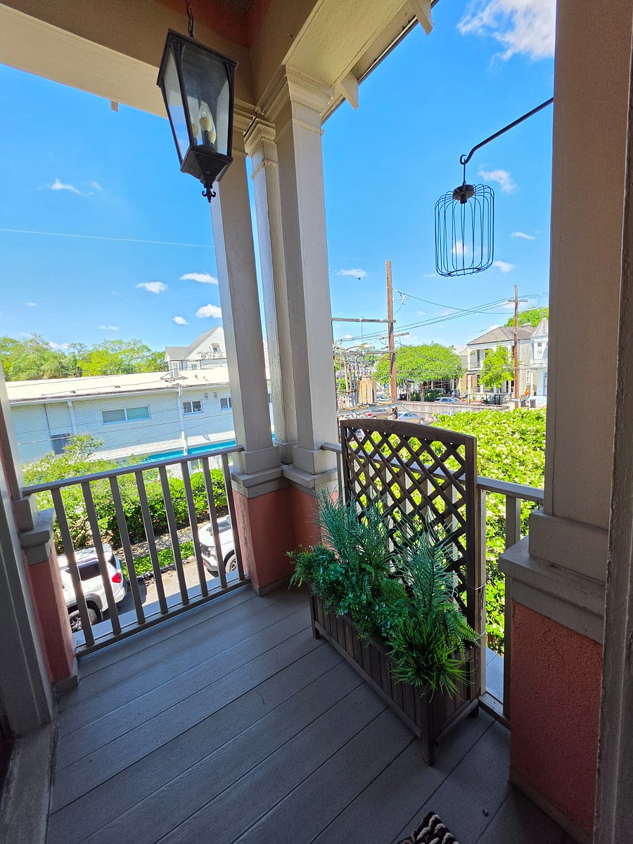 Conery Balcony