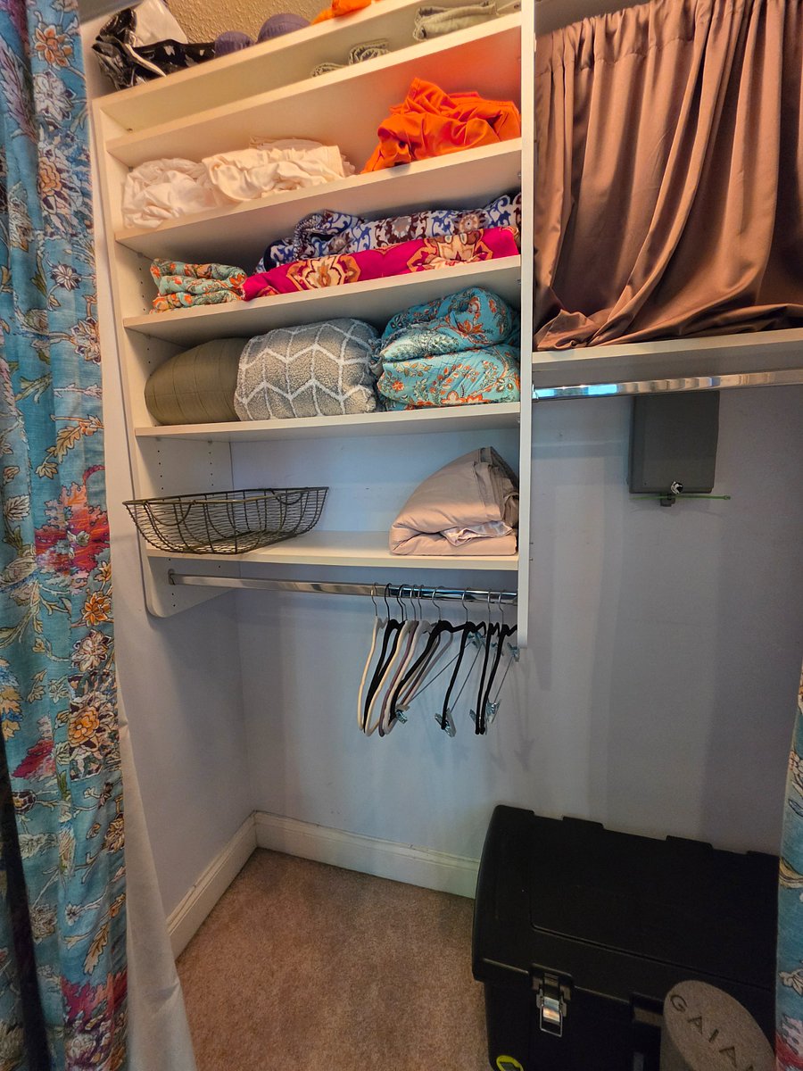 Master Bedroom Closet