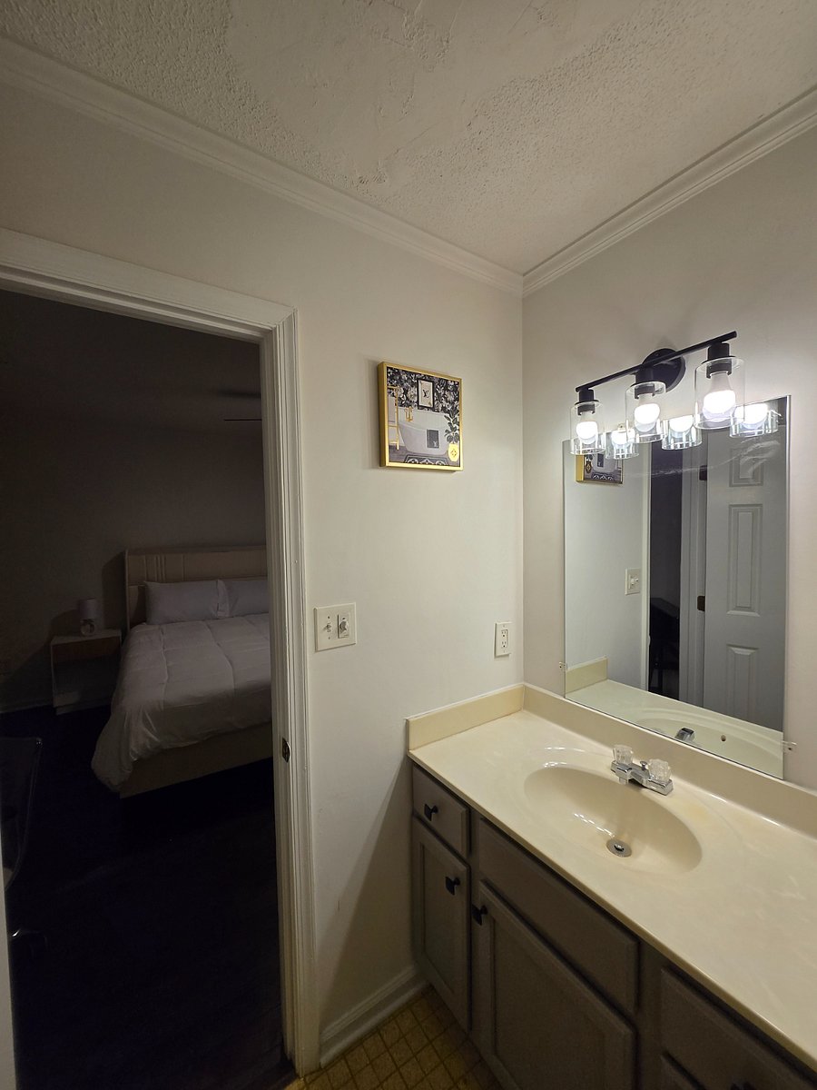 Furnished Finder property 990227_1 photo 8