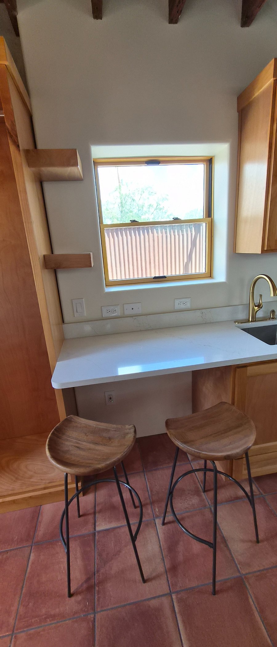 veined quartz countertops
