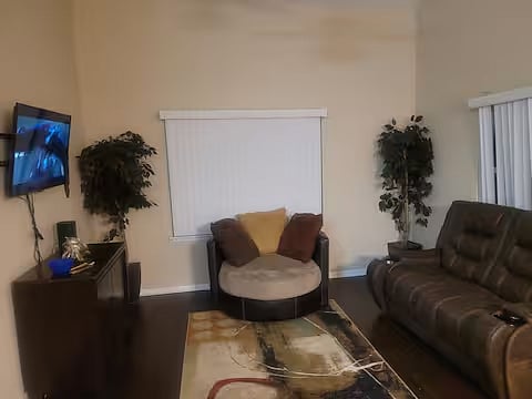 Furnished Finder property 990256_1 photo 6
