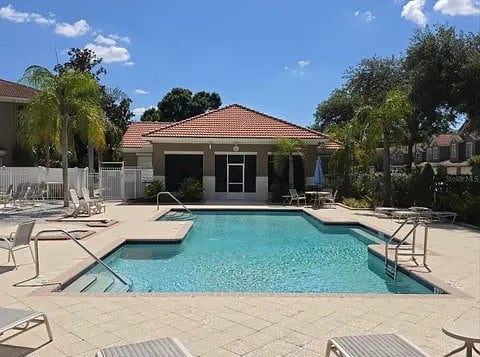 Furnished Finder property 990256_1 photo 25