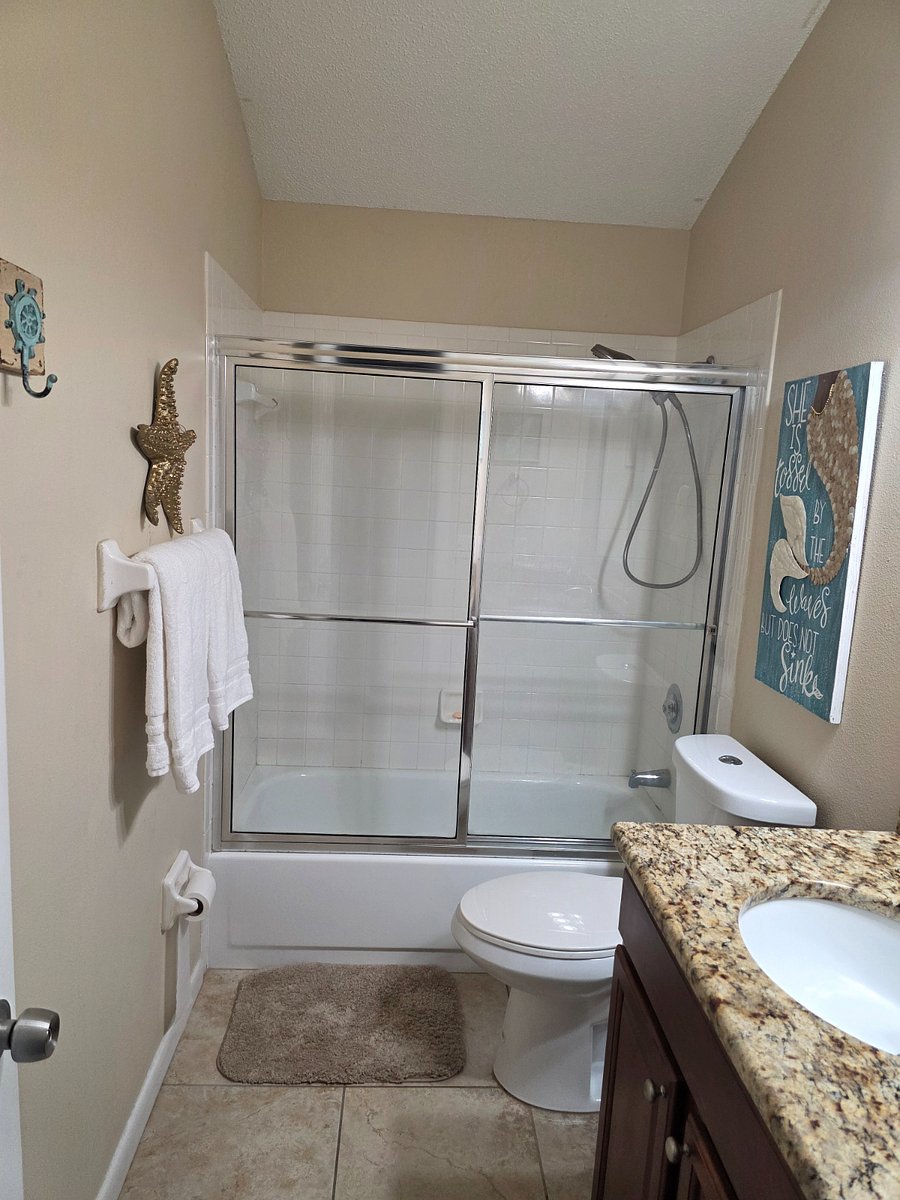 Furnished Finder property 990256_1 photo 22