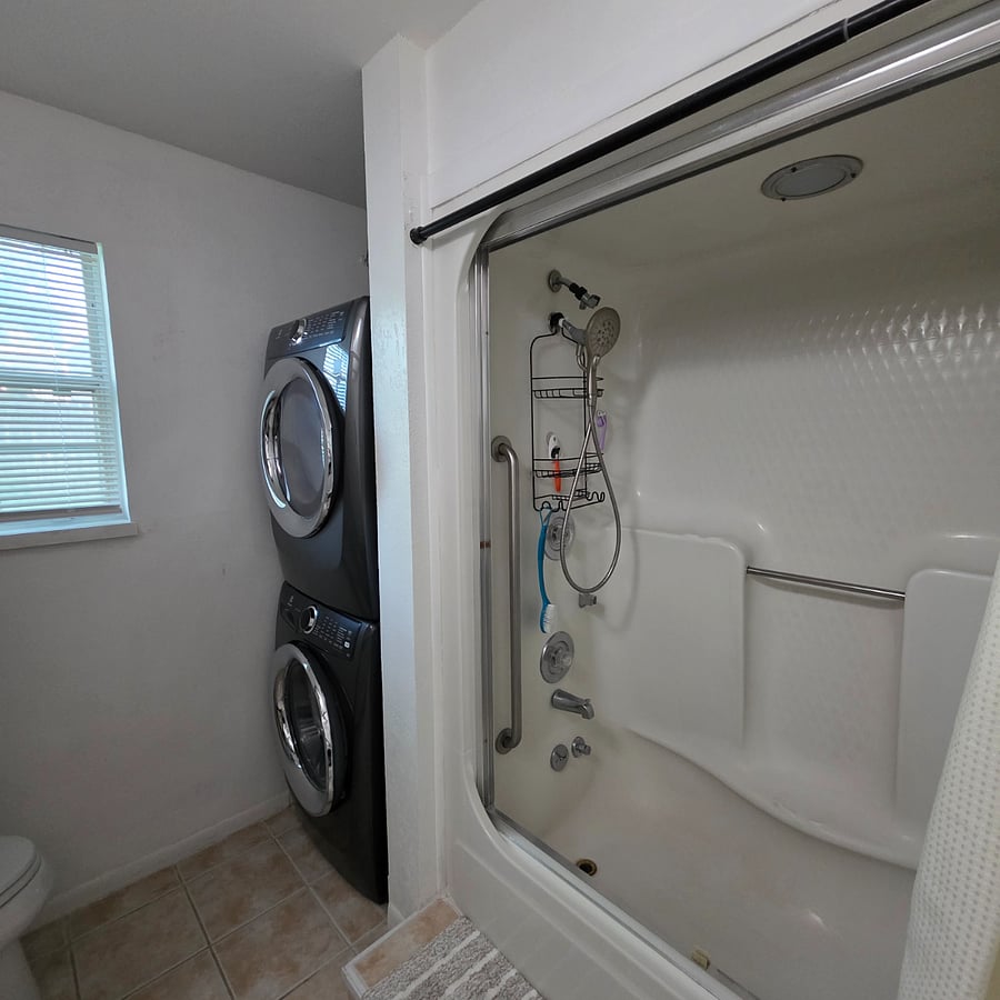 Furnished Finder property 990286_1 photo 15