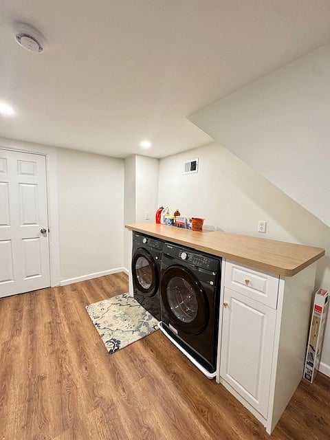 Furnished Finder property 990331_3 photo 8