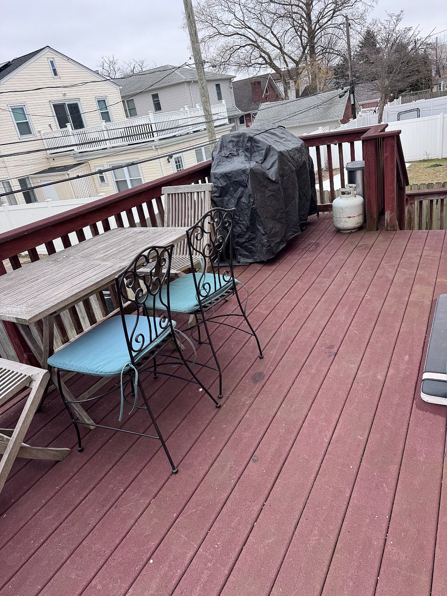 Back deck with grill